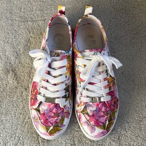 Floral Guess Sneakers